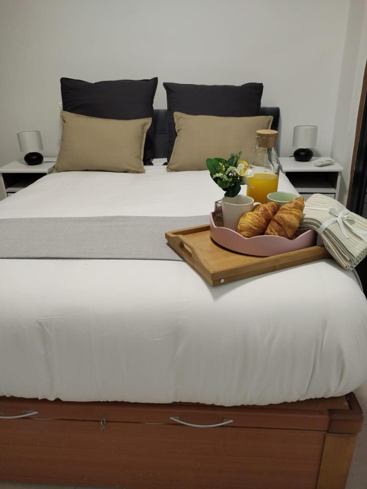 Great Apartment En Gran Via Madrid Exteriör bild
